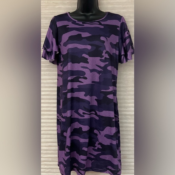 Purple CAMO T-SHIRT DRESS with FLUTTER SLEEVES size SMALL - Picture 3 of 10